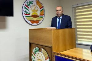 Таҷлили ҷашни 34-умин солгарди Истиқлоли давлатӣ дар прокуратураи шаҳри Душанбе